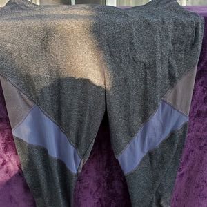 Plus size exercise leggings forever 21